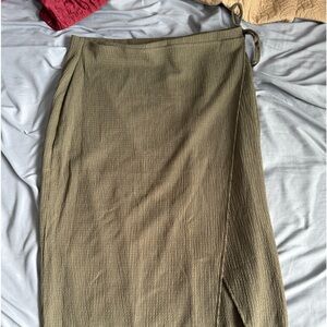 green midi skirt